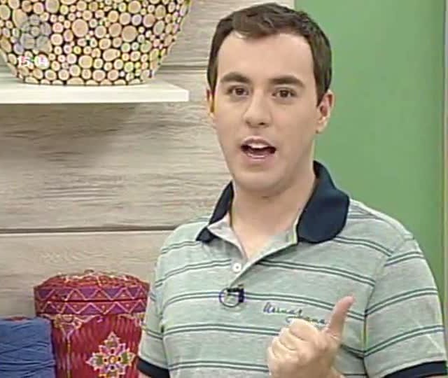 Semaninha bordada com apliques em matelassê