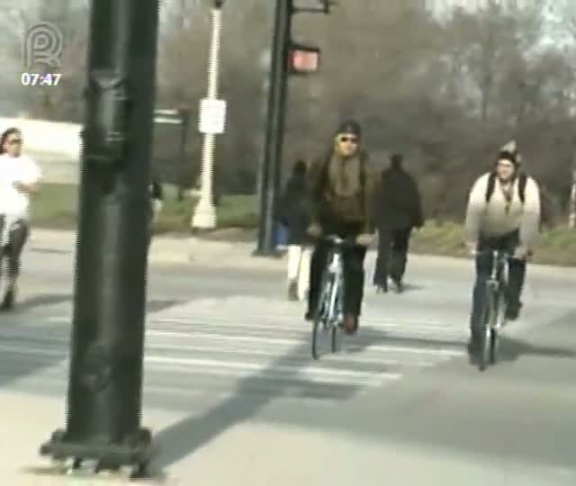 Daoud fala sobre a utilização de bicicletas em várias partes do mundo