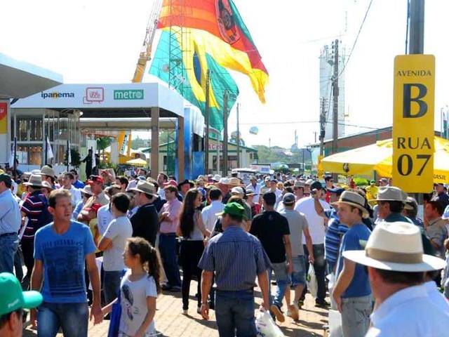 Expodireto termina com faturamento de R$ 3 bilhões e recorde de público