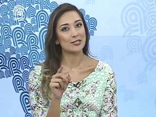 Ana Clara é a atração musical do Bom Dia Campo