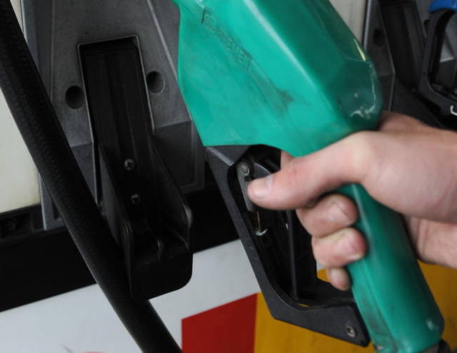 Baixa oferta sustenta os preços do etanol em SP