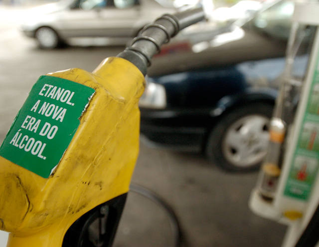 Alta da Cide pode aumentar competitividade do etanol