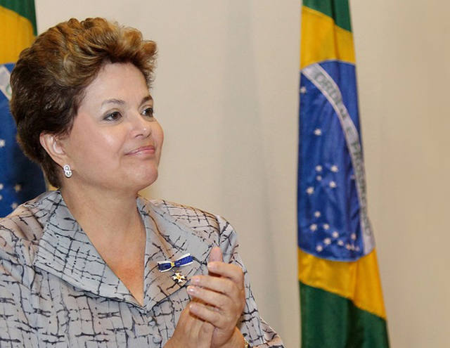 Dilma terá reunião com MST e vai à posse de Kátia Abreu na CNA