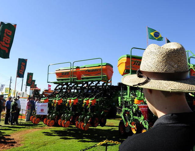 Expodireto Cotrijal contabiliza R$ 122 milhões em negócios nos três primeiros dias no Rio Grande do Sul