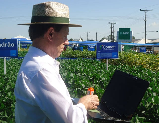 Tecnologias para aumentar rendimento das lavouras atraem produtores na Expodireto