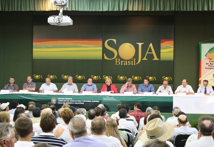 Ruralistas defendem modelo de seguro agrícola com proteção de renda ao produtor