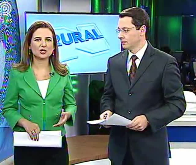 Primeira colheita da safra 2014/2015 em Campos de Júlio (MT)