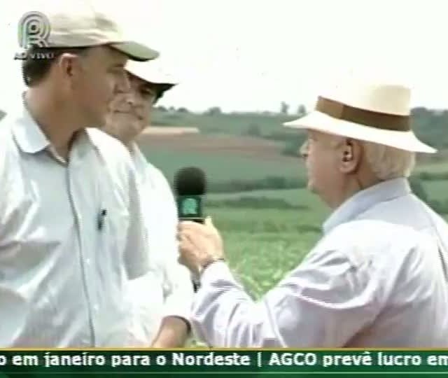 Produtor fala das pragas que atingem as lavouras de soja de Goiorê (PR)