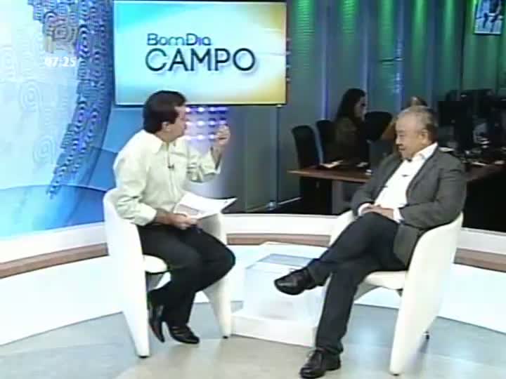 Mario Fuji explica como funciona o sistema Campo Limpo