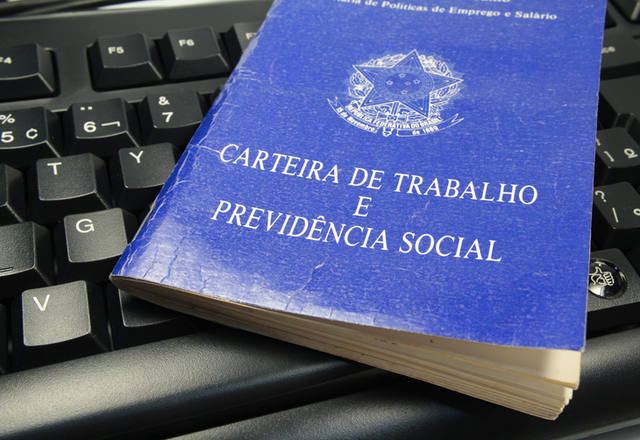 Micro e pequenas empresas lideram geração de empregos em 2025