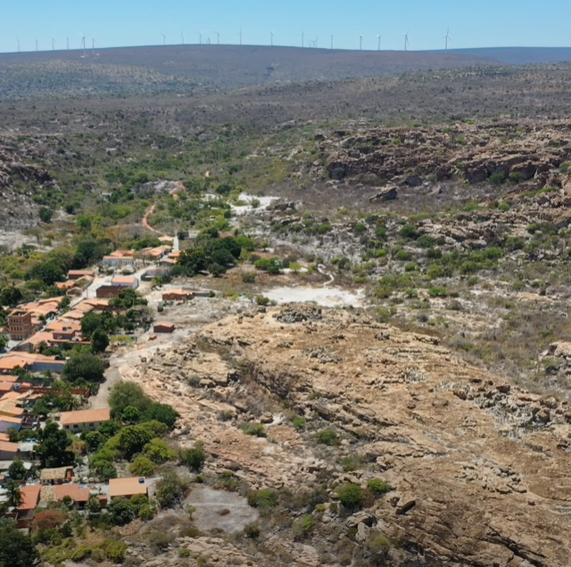 área de diamantes, exploração mineral, leilão, gentil do ouro, chapada Diamantina, Bahia, Serviço Geológico Brasileiro, SGB, Distrito de Santo Inácio