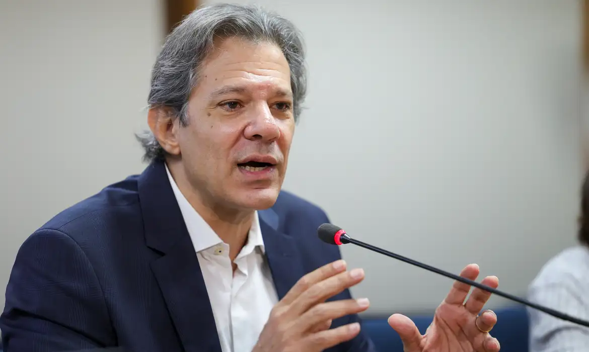 Fernando Haddad, ministro da Fazenda, fala sobre Pix