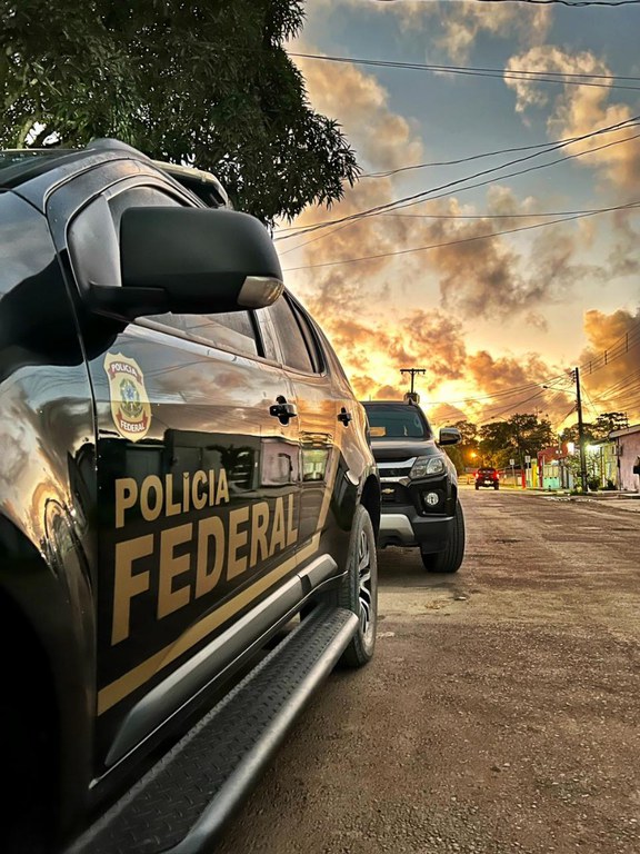 Operações da PF investigam esquema bilionário de lavagem de dinheiro no setor de combustíveis