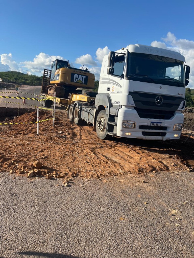 rodovias baianas, chuvas, Acesso a Tuiutiba - Vila dos Pauzinhos (Campo Formoso)