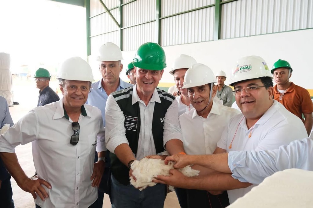 Visita Ministro Carlos Fávaro a Bahia e Piauí, no Matopiba; fazendas, agenda