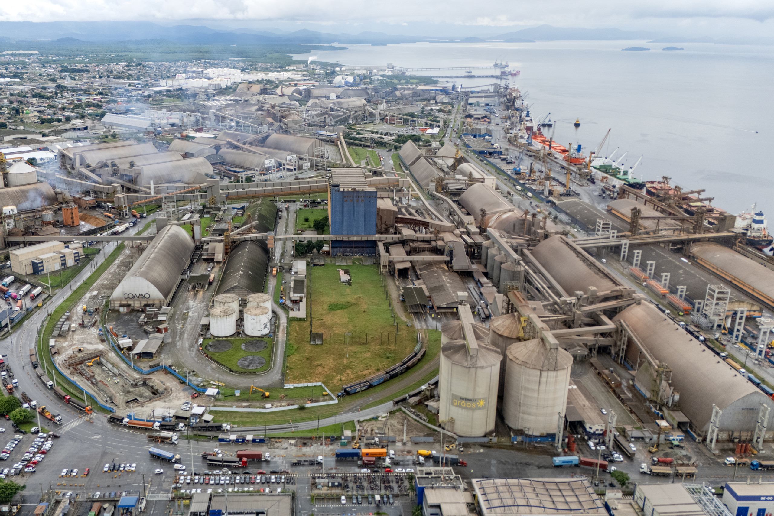 Obras no Porto de Paranguá