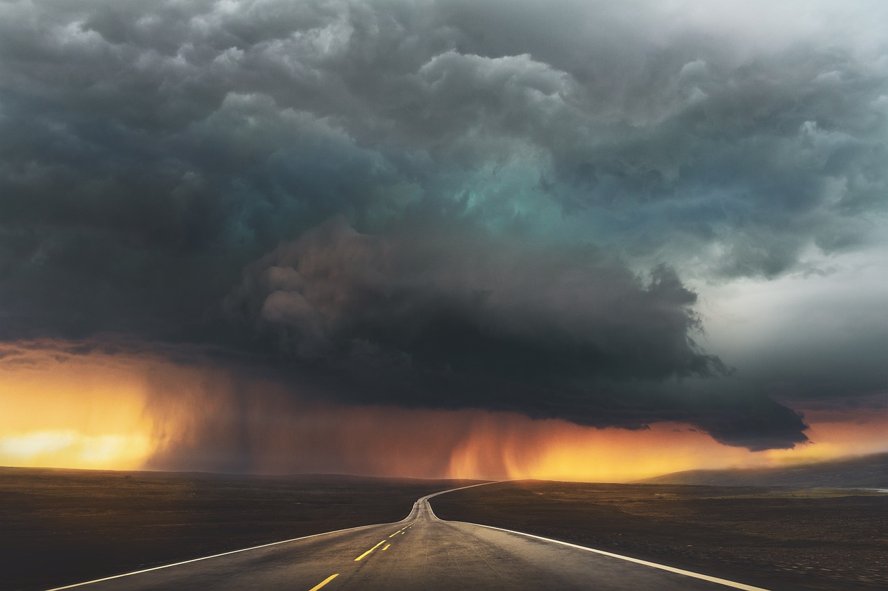 alerta para chuva intensa e tempestade