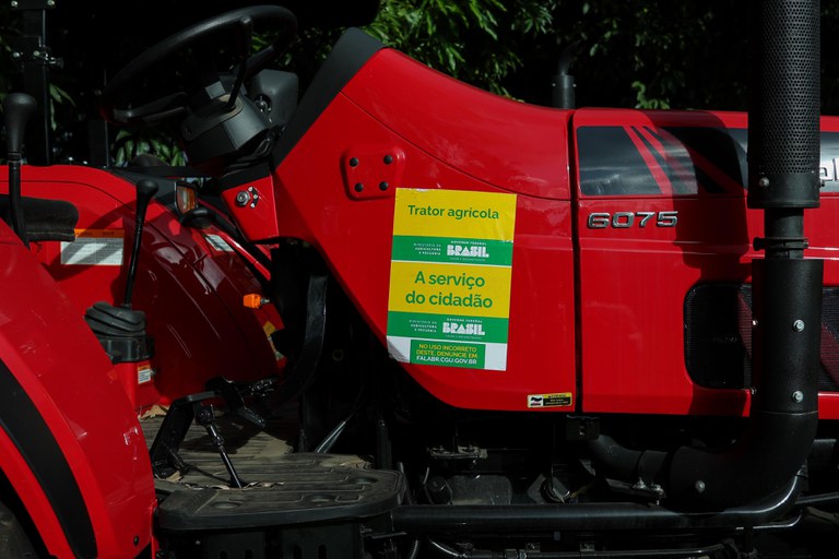 máquina agrícola doação Mapa