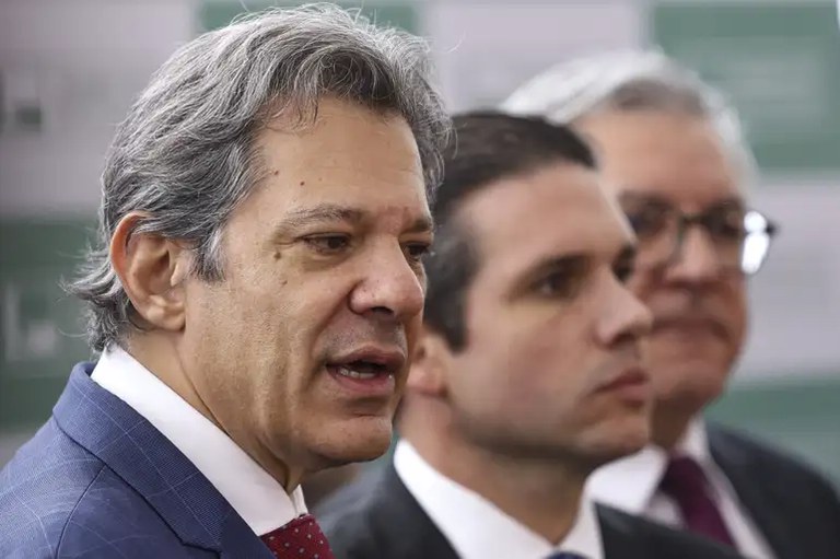 Ministro Fernando Haddad e Hugo Motta