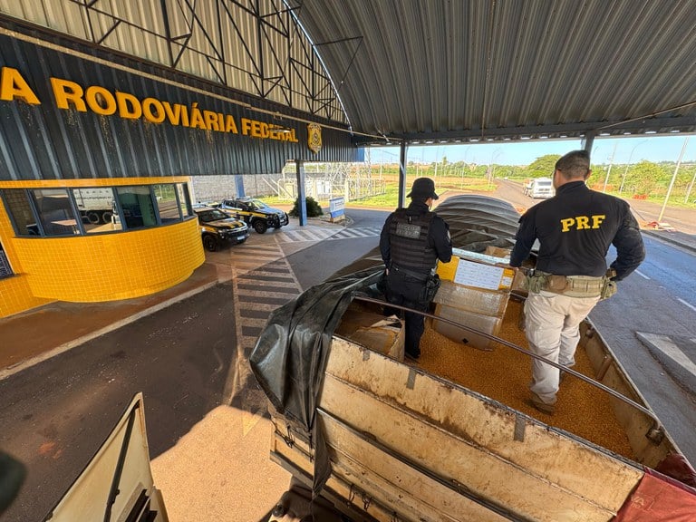 Ação da Polícia Rodoviária Federal e Receita Federal no PR