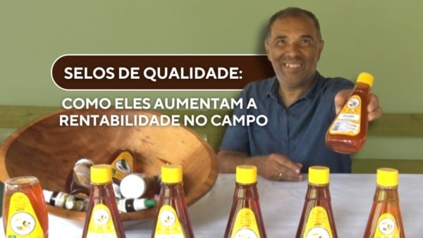 Galdino Avelino Cruz, apicultor. Galdino Avelino Cruz, apicultor.
