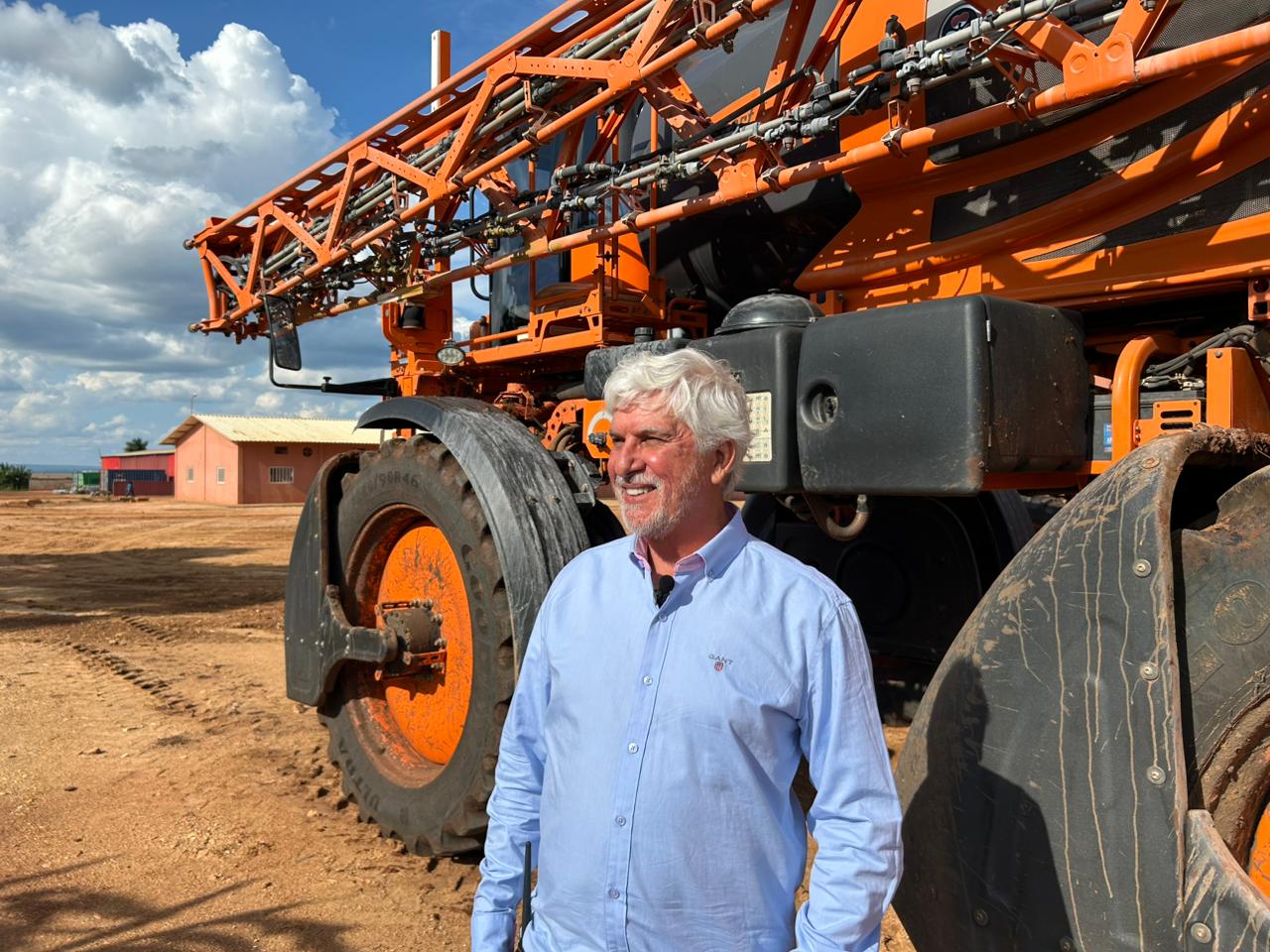 O goiano Altair Oliveira é um dos fundadores da fazenda Pipe em Angola