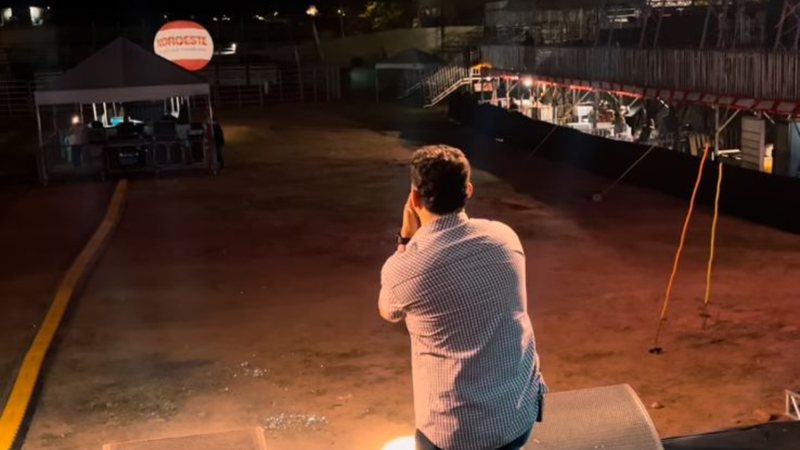 dupla sertaneja cantou para plateia vazia