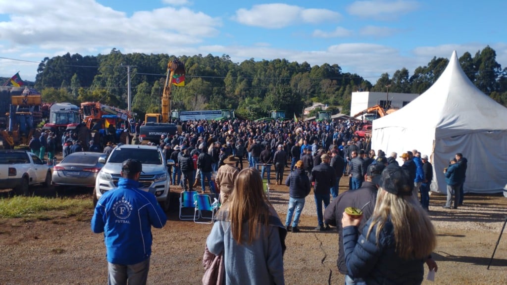 manifestações de produtores se espalham no Rio Grande do Sul