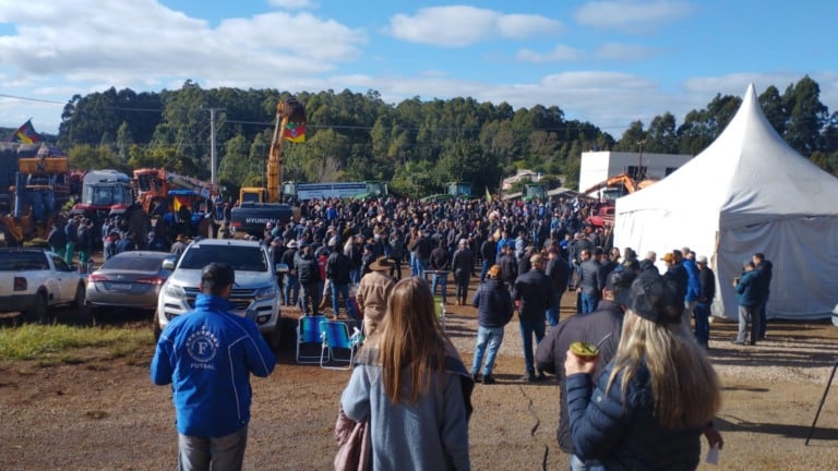 manifestações de produtores se espalham no Rio Grande do Sul