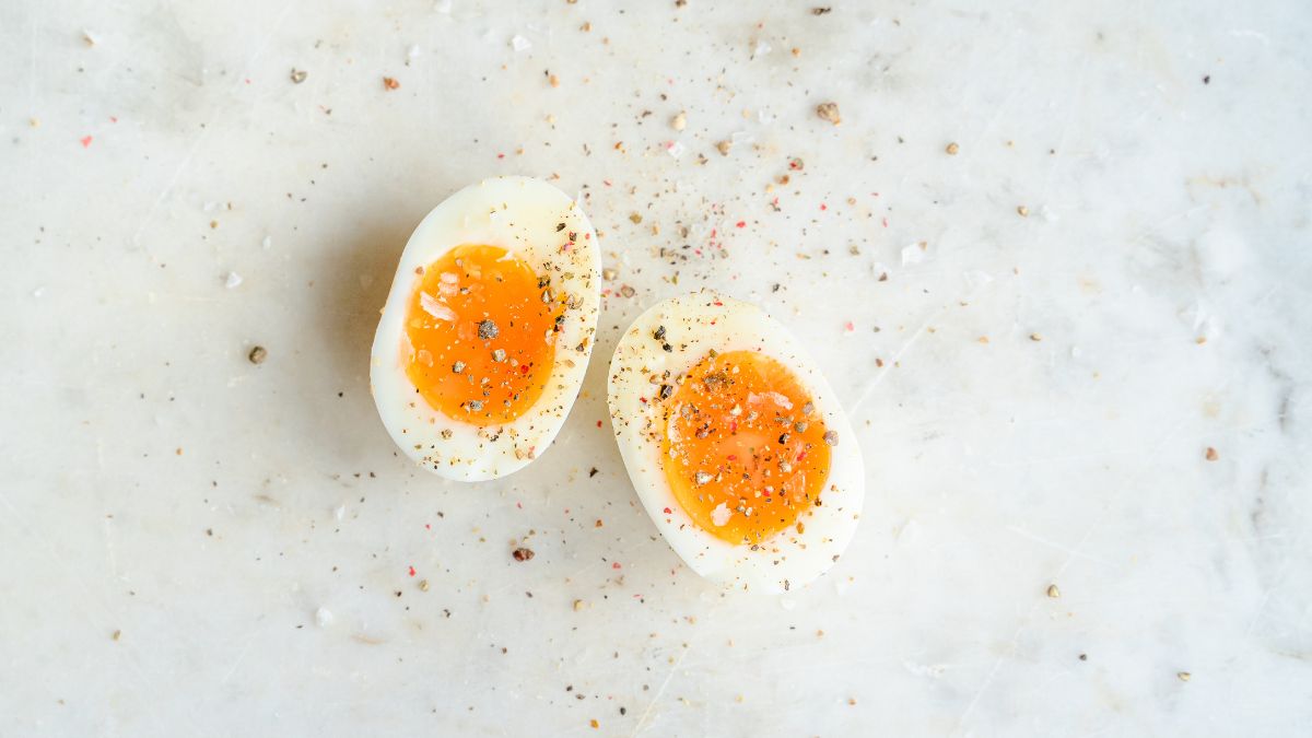 Comer ovo toda semana pode reduzir risco de Alzheimer, diz estudo