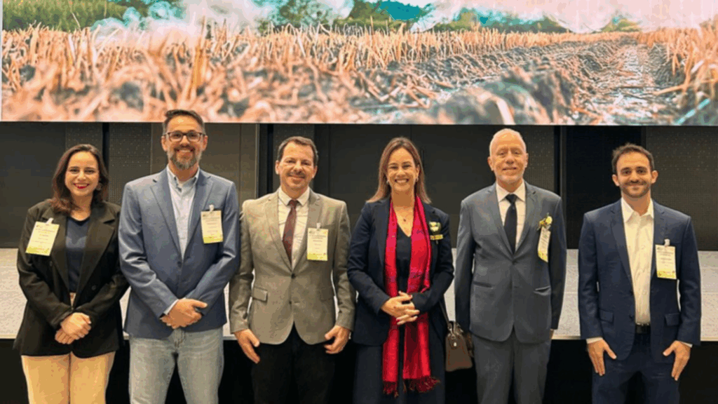 Representantes brasileiros em evento sobre agricultura de baixo carbono na Tailândia. Foto: Divulgação/Mapa.