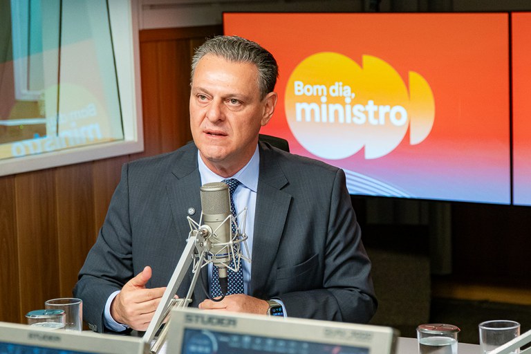Carlos Fávaro