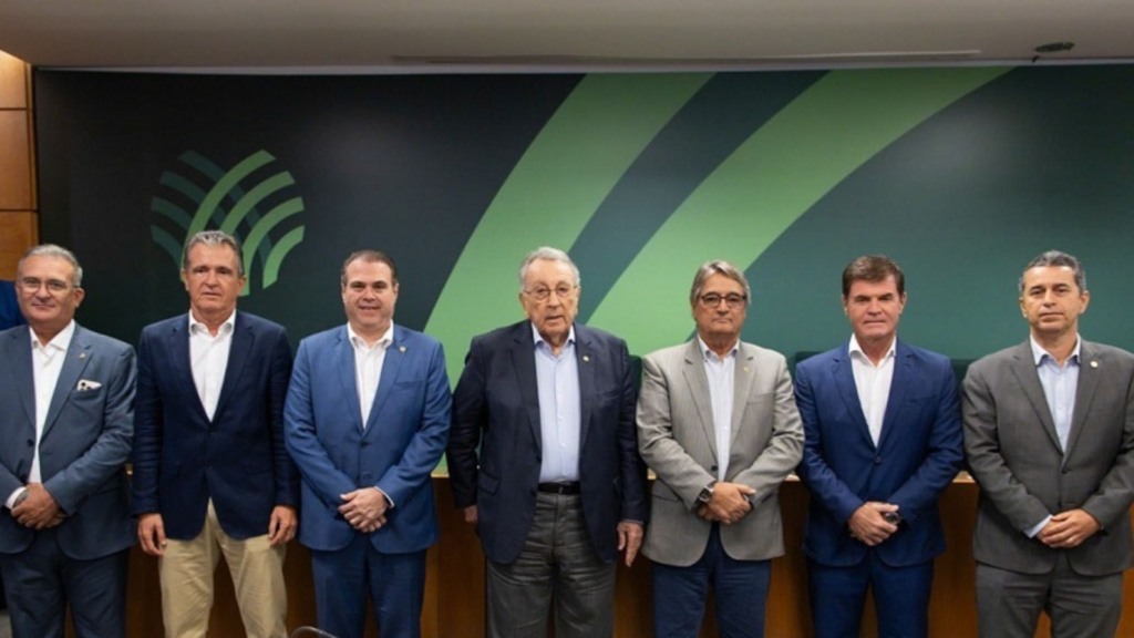 João Martins é reeleito presidente da CNA. Foto: Divulgação CNA. João Martins é reeleito presidente da CNA. Foto: Divulgação CNA.