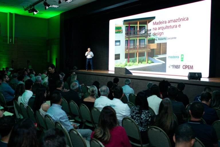 'Madeira Sustentável' chega a Salvador para desmistificar produção e uso de madeira no país