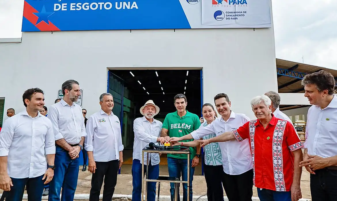 Lula e Helder Barbalho inauguram obras em Belém para COP30