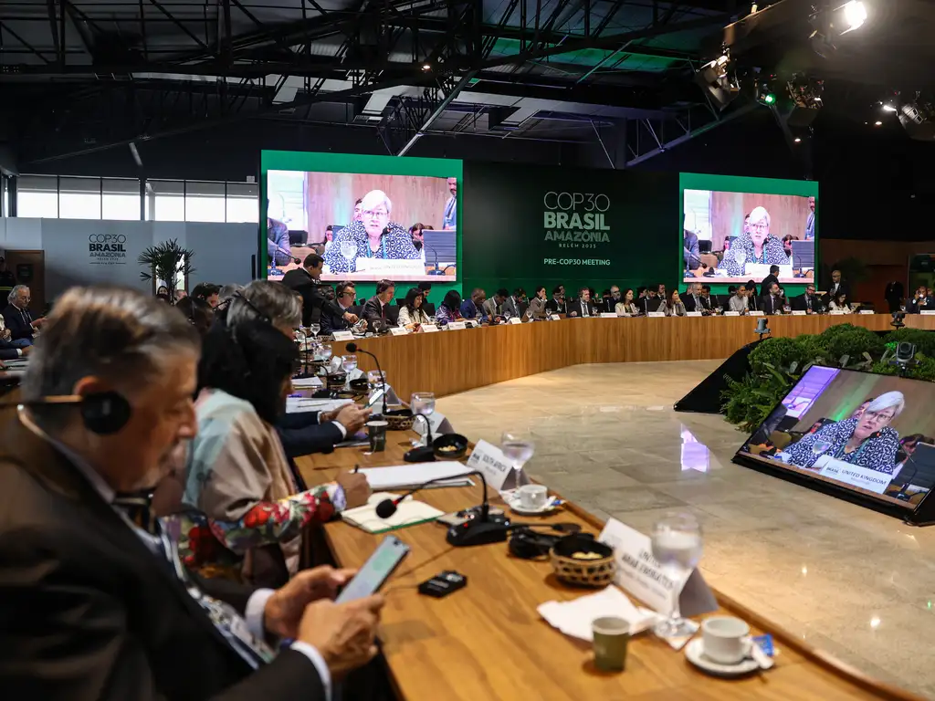 Brasil lança proposta para quadruplicar combustíveis sustentáveis