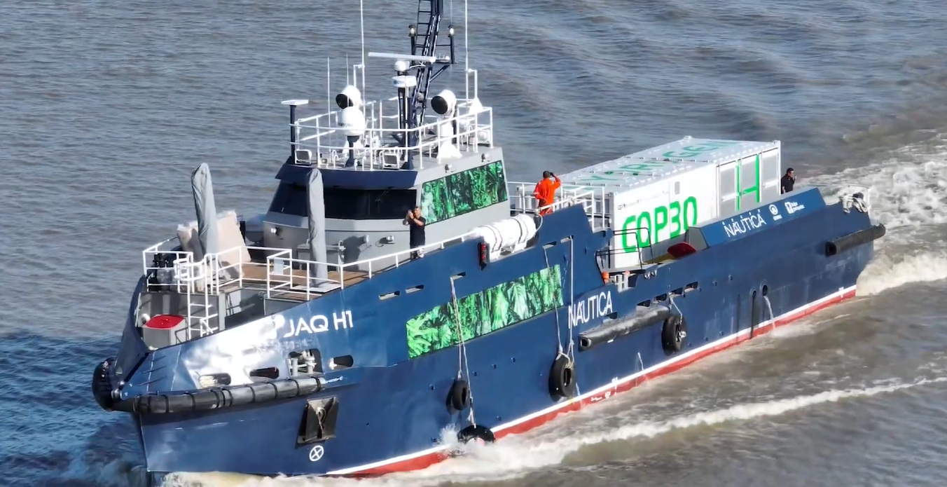 Brasil apresenta primeiro barco-escola movido a hidrogênio verde durante a COP30