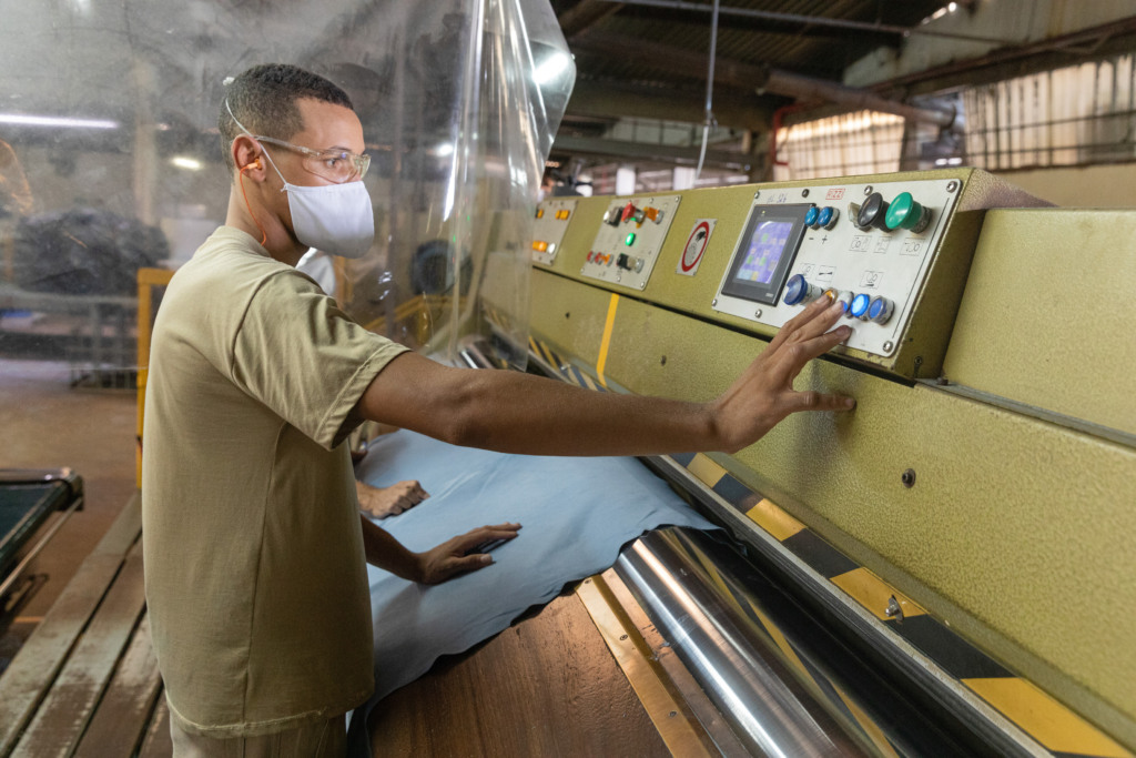 Couro, fábrica Couro, fábrica