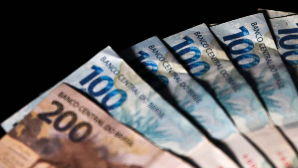 Arrecada&ccedil;&atilde;o federal bate recorde de R$ 226,75 bilh&otilde;es em novembro