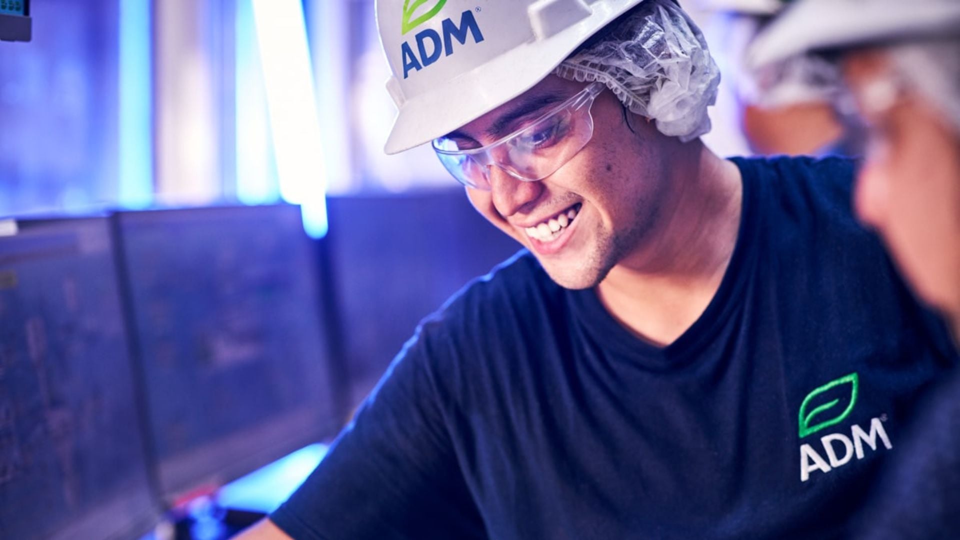 ADM abre vagas de aprendiz e estágio em cinco estados do Brasil; veja como se inscrever