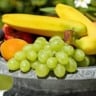 Imagem mostra variedade de frutas