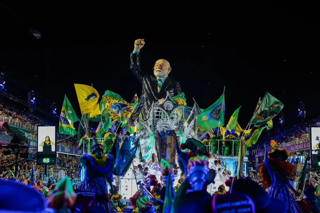 Carnaval; acadêmicos de Niterói