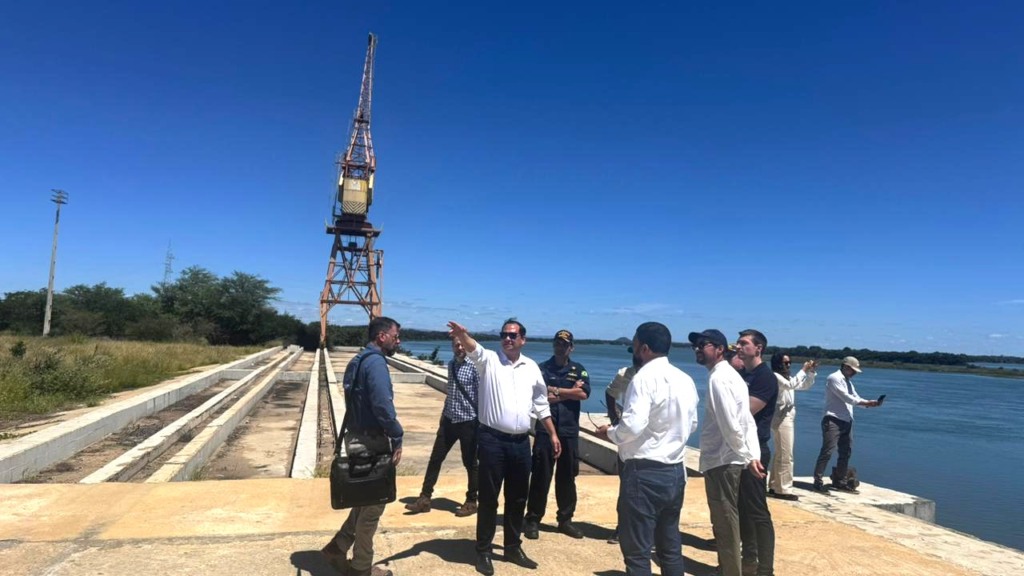 Técnicos realizam estudo para reativação da Hidrovia do Rio São Francisco Técnicos realizam estudo para reativação da Hidrovia do Rio São Francisco
