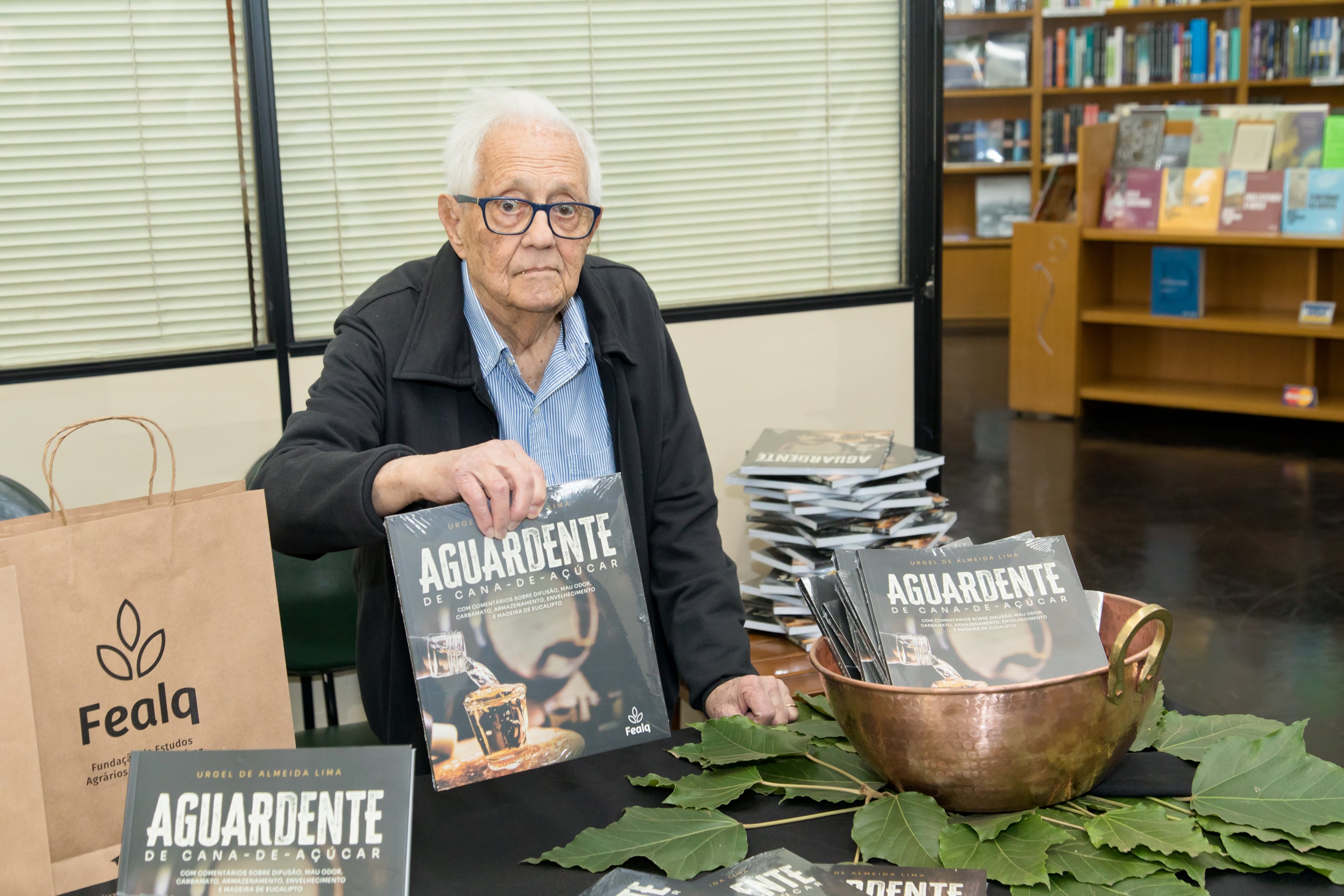 Morre aos 97 anos um dos principais especialistas brasileiros em tecnologia do açúcar e do álcool