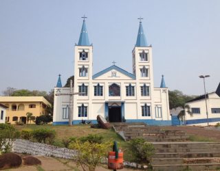 Matriz Diocesana Nossa Senhora da Conceição (Diamantino)