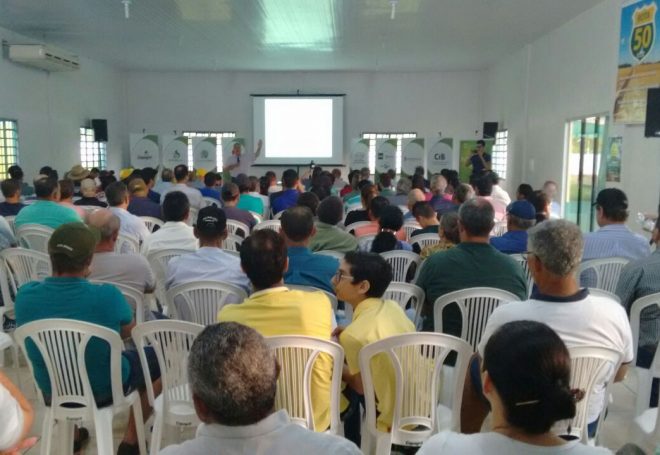 Guaíra (PR): Caravana Soja Brasil destaca o manejo de pragas