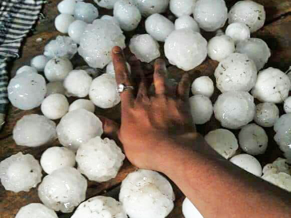 Granizo do tamanho de bolas de tênis atingem cidades do Paraná