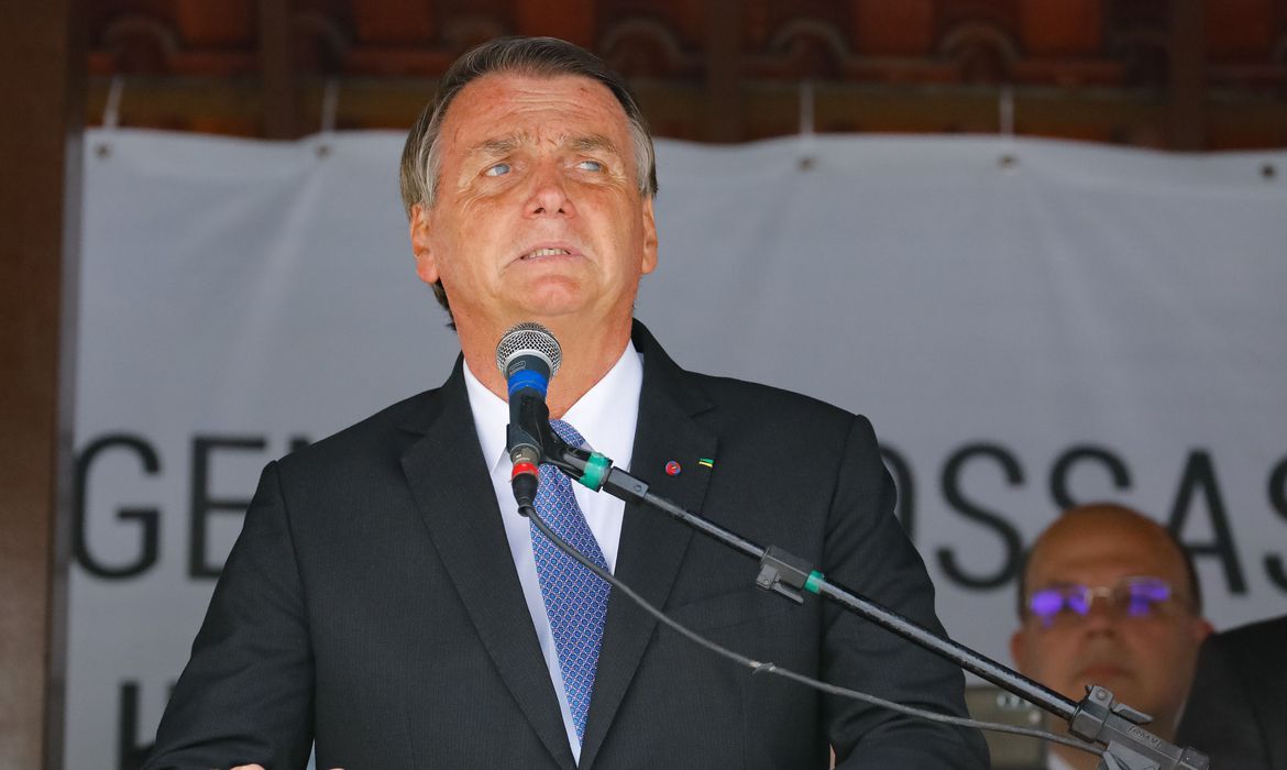 PGR pede condenação de Bolsonaro e mais 7 réus