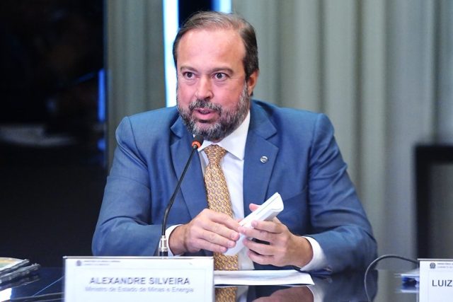ministro de Minas e Energia Alexandre Silveira