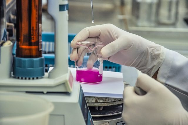 Laboratório de microbiologia de solos da Embrapa Cerrados